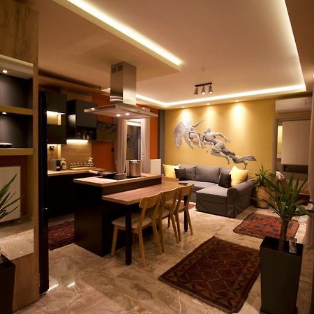 Eros - Luxurious Apartment Thessaloniki Exterior photo